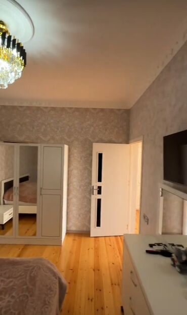 Həyət evləri və villaların satışı: Binəqədi qəs. 3 otaqlı, 100 kv. m, Yeni təmirli -da lalafo.az — 10 Həyət evləri və villaların satışı: Binəqədi qəs. 3 otaqlı, 100 kv. m, Yeni təmirli — 10