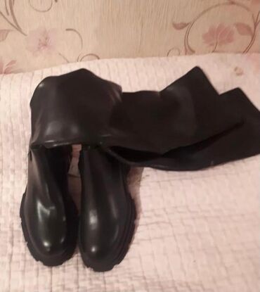 Çəkmələr: Uzunboğaz, Ölçü: 39, rəng - Qara, Yeni -da lalafo.az — 8 Çəkmələr: Uzunboğaz, Ölçü: 39, rəng - Qara, Yeni — 8