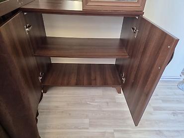 витрина шкаф: Şüşəbənd vitrin şkaf - Material: Ağac teksturalı laminat korpus — 5