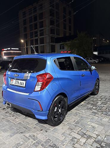 бмв м7: Chevrolet Spark: 2016 г., 1 л, Вариатор, Бензин, Хэтчбэк — 4