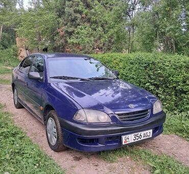 Toyota: Toyota Avensis: 1999 г., 1.6 л, Механика, Бензин, Седан