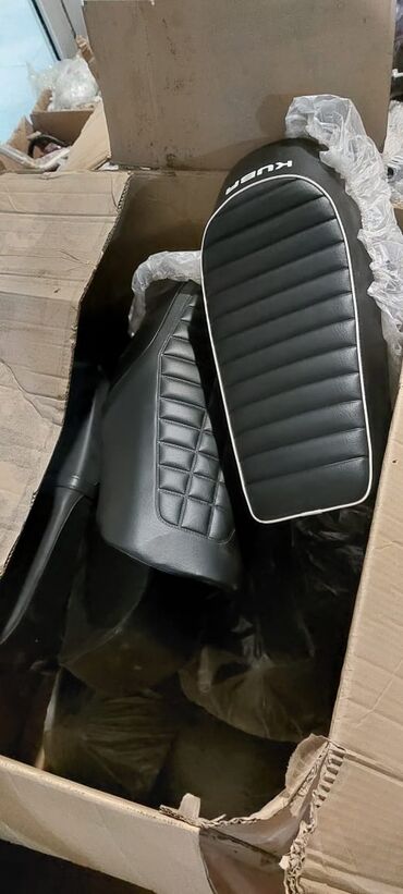 Panellər, şitlər: Dəyərli izləyicilər motosiklet üçün yeni ehtiyat hissələri tapılmayan — 10