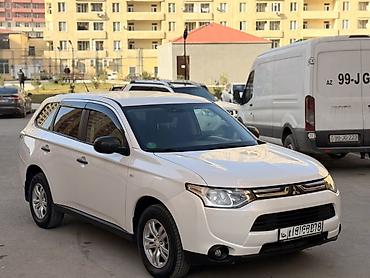 Mitsubishi: Mitsubishi Outlander – ağ rəngli, şəhər və uzun yol üçün rahat və — 6