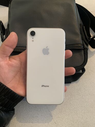 кытайский айфон: IPhone Xr, Б/у, 128 ГБ, Белый, Защитное стекло, Чехол, 79 %