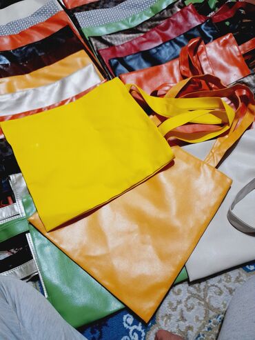 кожаная спортивная сумка: Шопперы, идеальгого качество, есть на любой вкус, и цвет, отлично