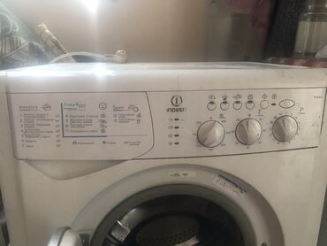 нерабочая стиральная машина: Стиральная машина Indesit, Б/у, Автомат, До 5 кг