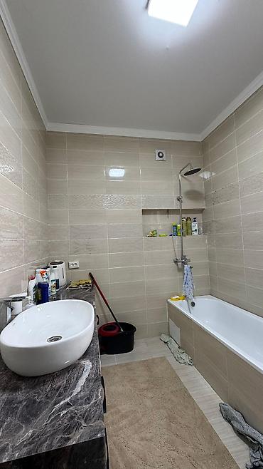 инвестировать: 5 и более комнат, 280 м², 4 соток, Бишкек, Рухий Мурас ж/м Агентство недвижимости — 10