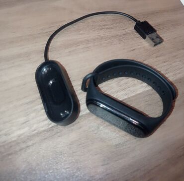 Smart qolbaq (fitness treker) – qara rəng mi band4 Komplekt: - Qolbaq