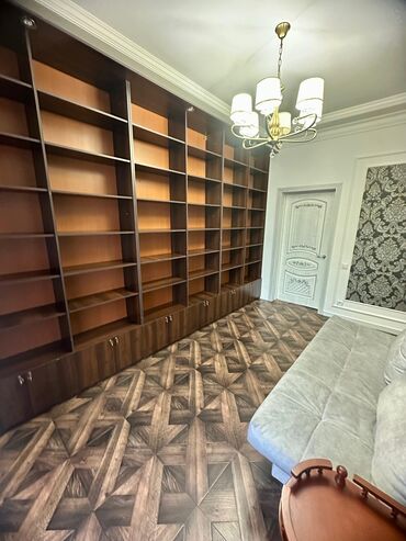 Посуточная аренда квартир: 3 комнаты, Душевая кабина, Постельное белье, Кондиционер — 5