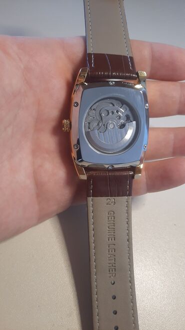 Qol saatları: Yeni mexanika saatlar. Modeldən aslı olaraq qiymətlər 40 AZN-dən 50 — 15