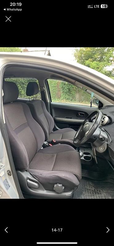 авто ярис: Toyota Ist: 2003 г., Автомат, Бензин, Хэтчбэк — 3