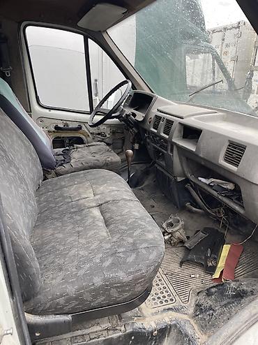 жугули 06: ГАЗ 3102 Volga: 1999 г., 2.4 л, Кол менен иштөөчү, Бензин — 4