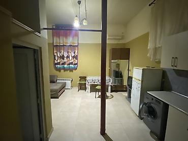 ev: Kirayə verilir 1 otaq 1 hamam,tualet Kombi,daimi su,qaz işıq,internet — 1