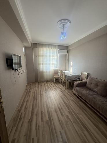 ecemide kiraye evler 2026: Masazir qurtulus 93 6/2 de 44 kvadirat senet kupcadi mekteb baxca park — 6