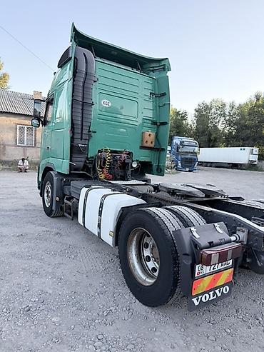 тракторный притсеп: Тягач, Volvo, Без прицепа — 5