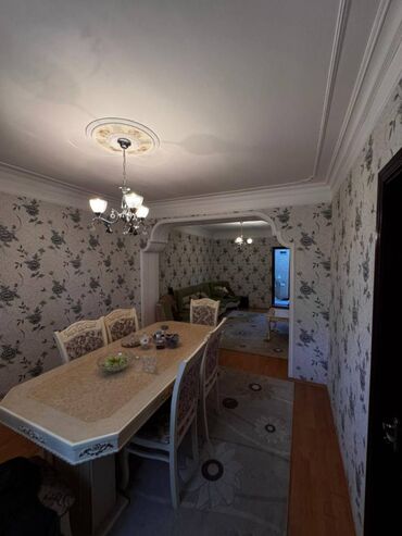 Köhnə tikili: Bakı, 4 otaqlı, Köhnə tikili, m. Neftçilər, 90 kv. m — 2