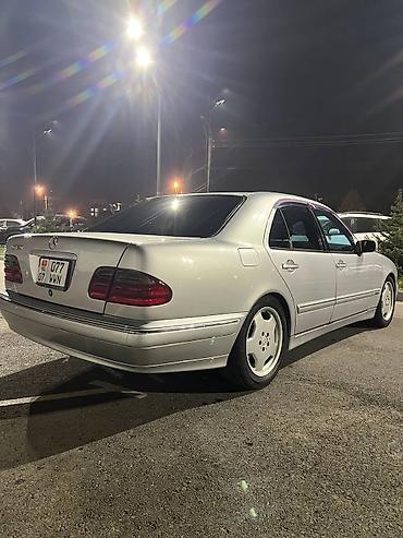 Продажа авто: Mercedes-Benz E-Class: 2000 г., 2.8 л, Автомат, Бензин, Седан — 4