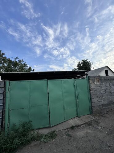 дом с контейнера: 65 м², 3 комнаты, Утепленный, Забор, огорожен