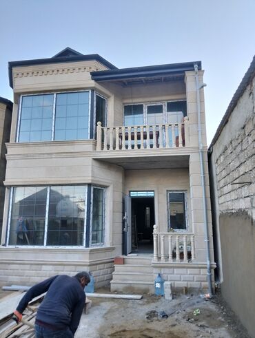 Həyət evi alıram: Zığ qəs. 5 otaqlı, 200 kv. m, Kredit yoxdur, Yeni təmirli