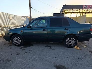 hongqi e: Volkswagen Vento: 1996 г., 1.8 л, Механика, Бензин, Седан — 6