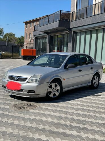 Opel: Opel Vectra: 2003 г., 1.8 л, Механика, Газ, Седан