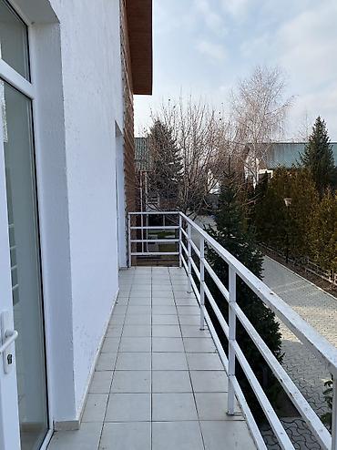 Продажа коттеджей и домов: Продается шикарный коттедж на первой береговой линии от озера в — 14