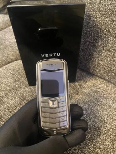 самсунг 24 с: Vertu Constellation, Б/у, цвет - Серебристый, 1 SIM