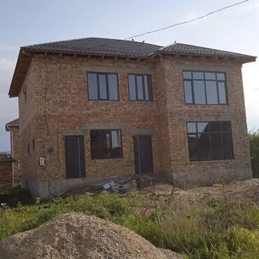 сколько стоит построить кирпичный дом 100 кв м в бишкеке: АК Ордо 2 продаю дом 🏡🏡🏡 200 м. 7 комната