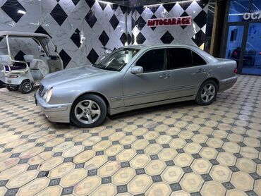 Mercedes-Benz: Mercedes-Benz E-Class: 2000 г., 3.2 л, Автомат, Бензин, Седан — 4