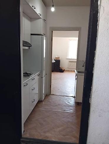 studio apartment: 1-комнатная квартира Планировка и метраж: - Просторная жилая комната — 2
