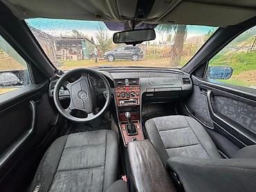 мерси: Mercedes-Benz C-Class: 1996 г., 1.8 л, Механика, Бензин, Седан — 4