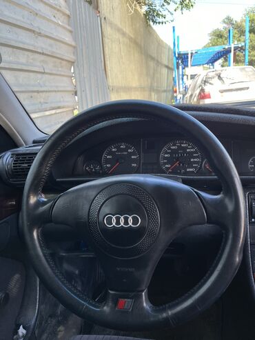 каропка на ауди с4: Audi A6