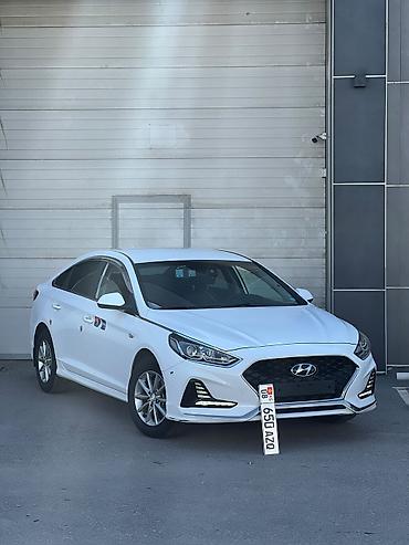 Транспорт: Hyundai Sonata: 2021 г., 2 л, Автомат, Газ, Седан — 3