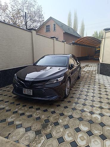 Toyota: Toyota Camry: 2018 г., Гибрид, Седан — 3