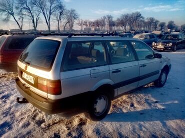 Volkswagen: Volkswagen Passat: 1990 г., 1.9 л, Механика, Дизель, Универсал