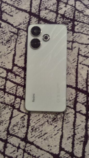 orjinal redmi airdots: Redmi 13, 256 ГБ, цвет - Белый, Битый