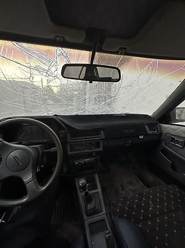 мазда 626 88: Mazda 626: 1989 г., 2 л, Механика, Бензин, Седан — 5