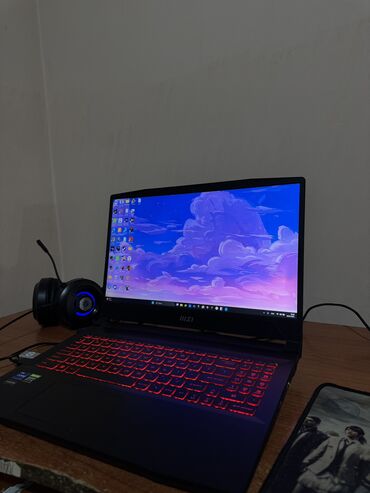 за сколько можно продать ноутбук на запчасти: Ноутбук, MSI, 16 ГБ ОЗУ, Intel Core i7, 15.6 ", Б/у, Для работы, учебы, память SSD