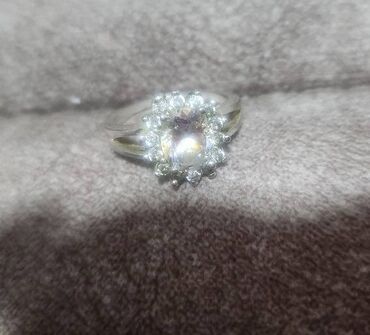 helanke sa visokim strukom: Women's ring, Material: Silver