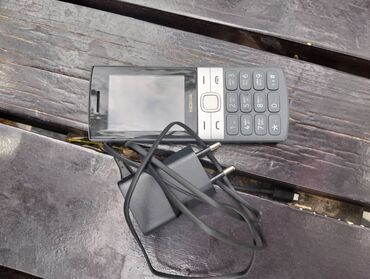 Nokia: Nokia 3.1, Düyməli, İki sim kartlı