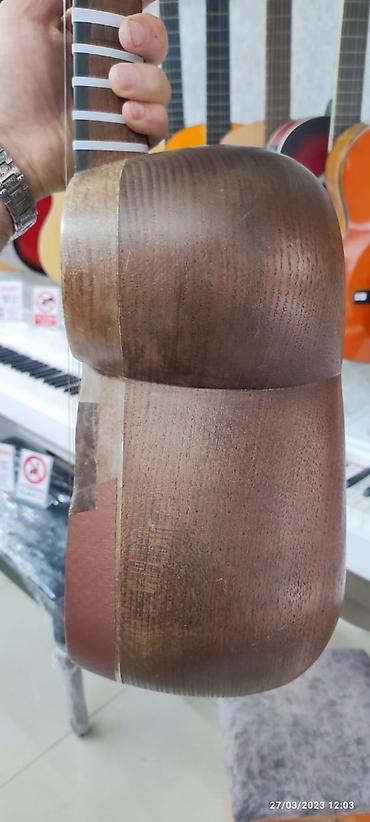 Tar: Profesional Tar Köhnə qədimi tar, Peto ustanın tarı, 60 yaşı var. Tut -da lalafo.az — 8 Tar: Profesional Tar Köhnə qədimi tar, Peto ustanın tarı, 60 yaşı var. Tut — 8