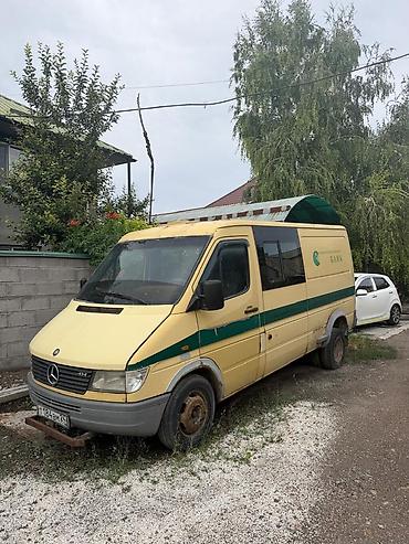 короткий спринтер: Mercedes-Benz Спринтер: 1996 г., 2.2 л, Механика, Бензин, Фургон — 2