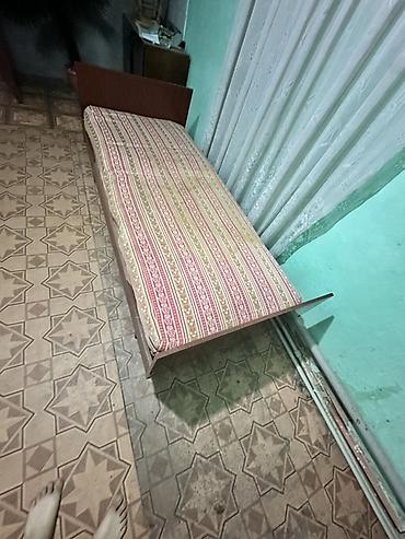 мебел кроват: Односпальная кровать с матрасом - Размер спального места: примерно — 2