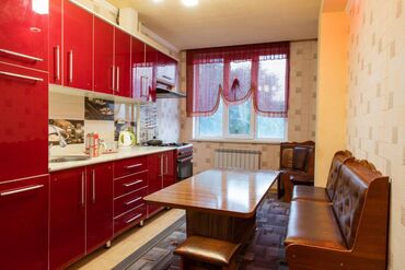 карпинка чуй: 3 комнаты, 110 м², С мебелью