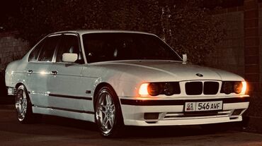 BMW: BMW 5 series: 1992 г., Седан