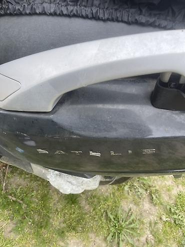 invalidski skuter: Peugeot Satelis skuter – crna boja, veliki gradski maxiskuter. - — 8