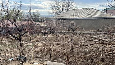 Həyət evi alıram: 103 kv. m, 2 otaqlı — 38