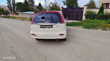 продам кару: Honda Stream: 2002 г., 2 л, Автомат, Бензин, Минивэн — 3