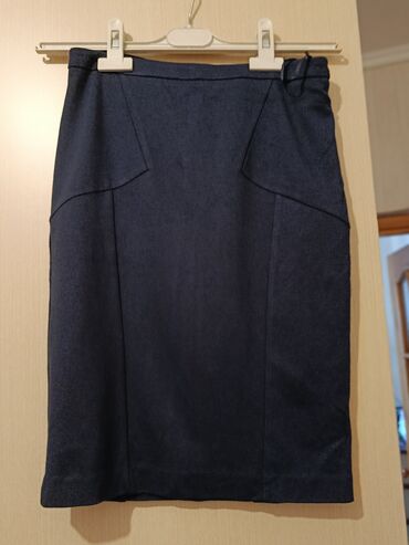 Юбки: 1 Юбка Манго, черная, размер XS 2 Юбка бандажная, размер S 3 Юбкаа — 5