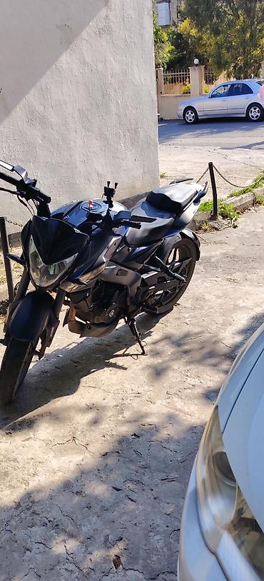 bajaj pulsar: Bajaj 200 sm3, 2024 il — 4